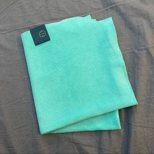 Lululemon The (Small) Towel